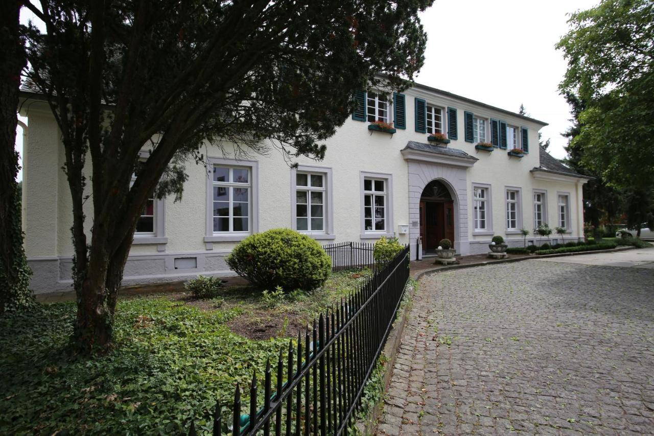 Karolingerhof Hotel เคิร์ฟ ภายนอก รูปภาพ